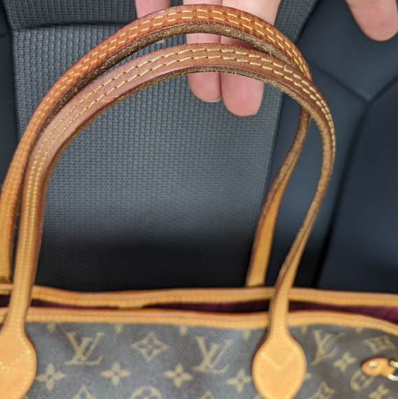 Authentic LV monogram Neverfull MM tote - Picture 8 of 10